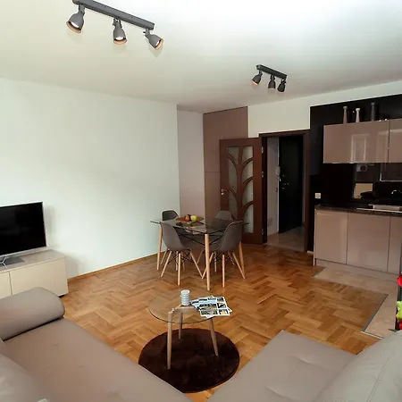The Tulips Apartment *